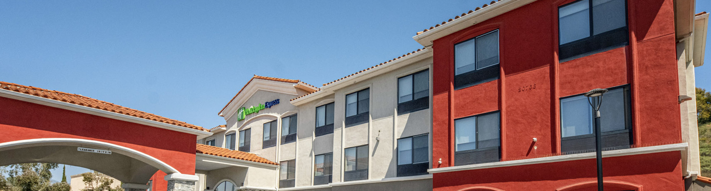 Holiday Inn Express Header